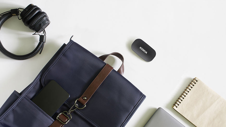 2025 移动固态硬盘性能指南：七大主流品牌全方位横向测评