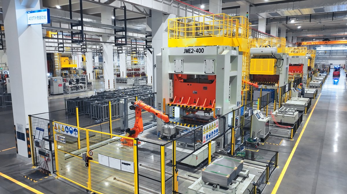 13座灯塔工厂， 10个 工业4.0奖 ！海尔智家智造水平领先家电业